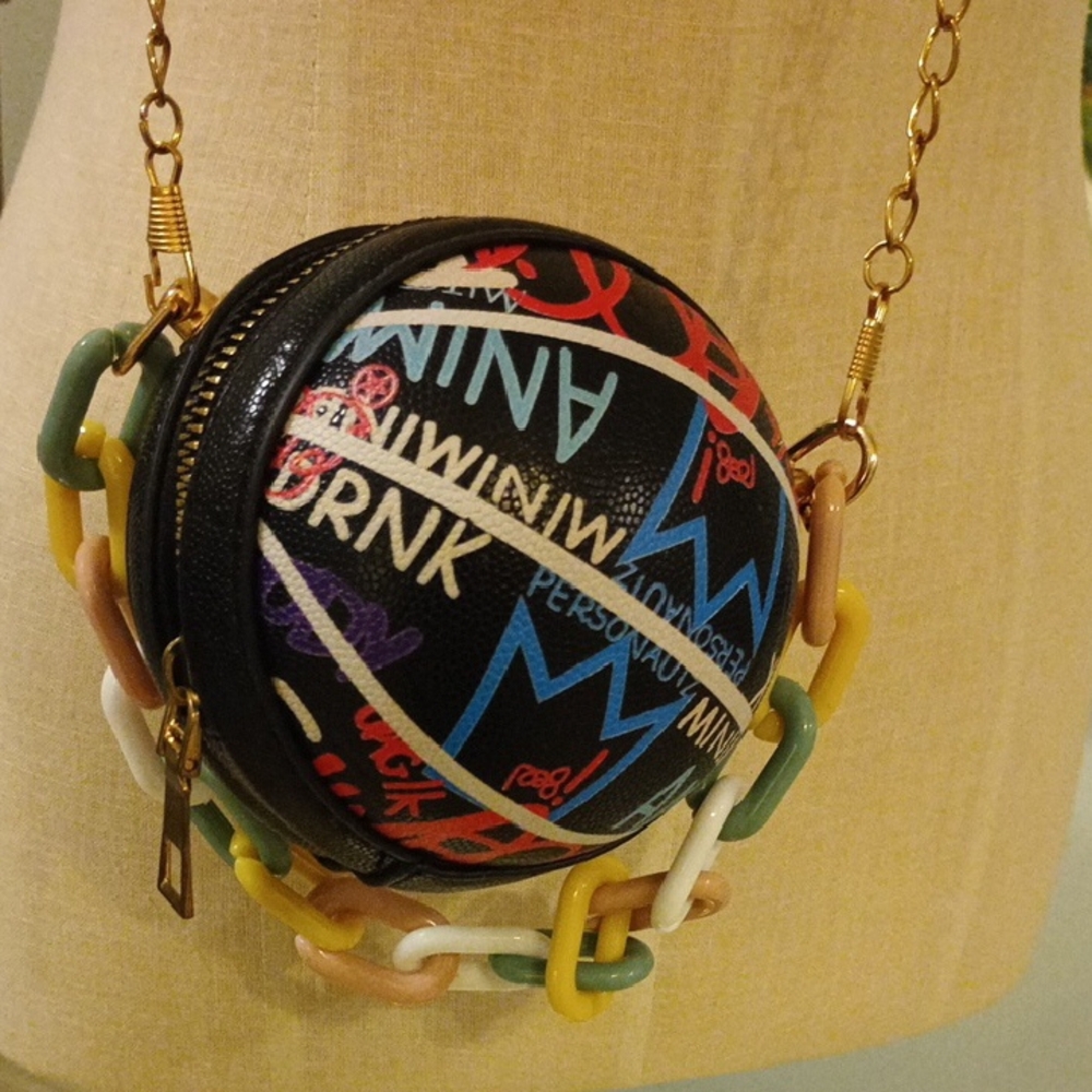 Colorful Chain Mini Bag - Picture 3 of 8